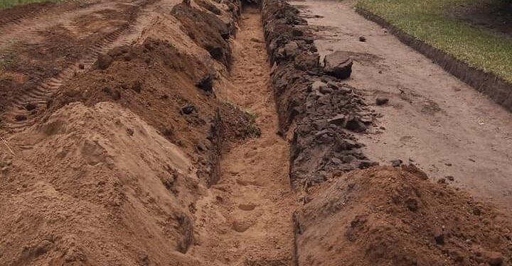 Se realizó la ampliación de la red madre de agua y nuevas conexiones en calle combatiente de Malvinas