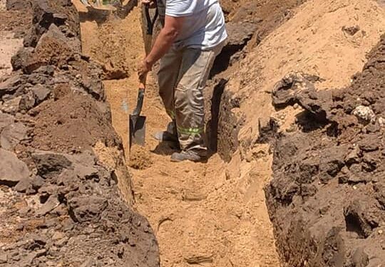 Se realizó la ampliación de la red madre de agua y nuevas conexiones en calle combatiente de Malvinas