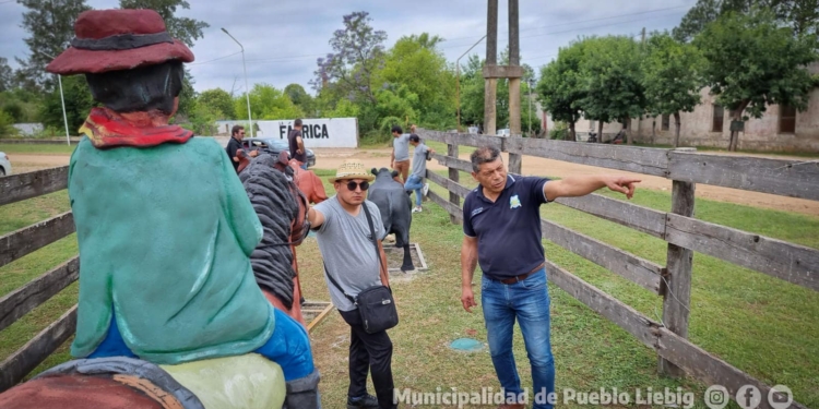 RECREANDO LA HISTORIA DE PUEBLO LIEBIG