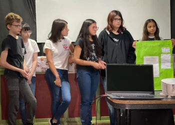 SE DESARROLLÓ EN PUEBLO LIEBIG UN TALLER CON ALUMNOS DE LA ESCUELA SECUNDARIA HIPÓLITO VIEYTES.
