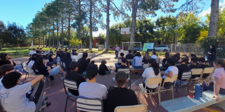 Mes del Agua | Actividades del Area de Ambiente en la Escuela Vieytes.