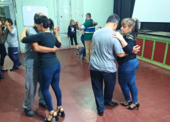 Continúa con gran éxito el Taller de Tango Muncipal en Pueblo Liebig