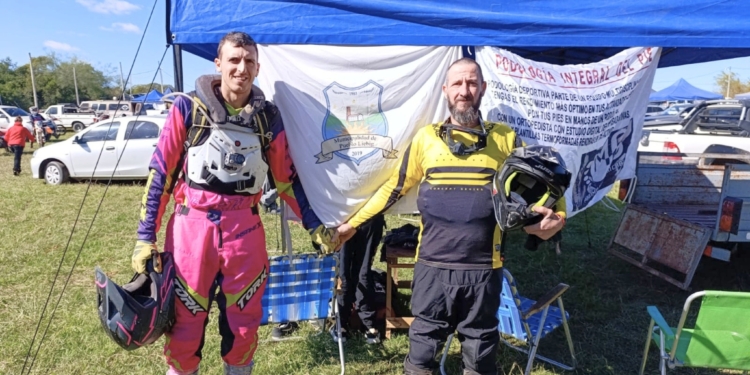 PILOTOS DE PUEBLO LIEBIG PRESENTES EN EL GRAN PREMIO TERMAS DE SAN JOSÉ
