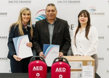 Dos nuevos desfibriladores para Pueblo Liebig