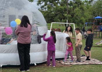 ¡Jugando juntos en Pueblo Liebig!